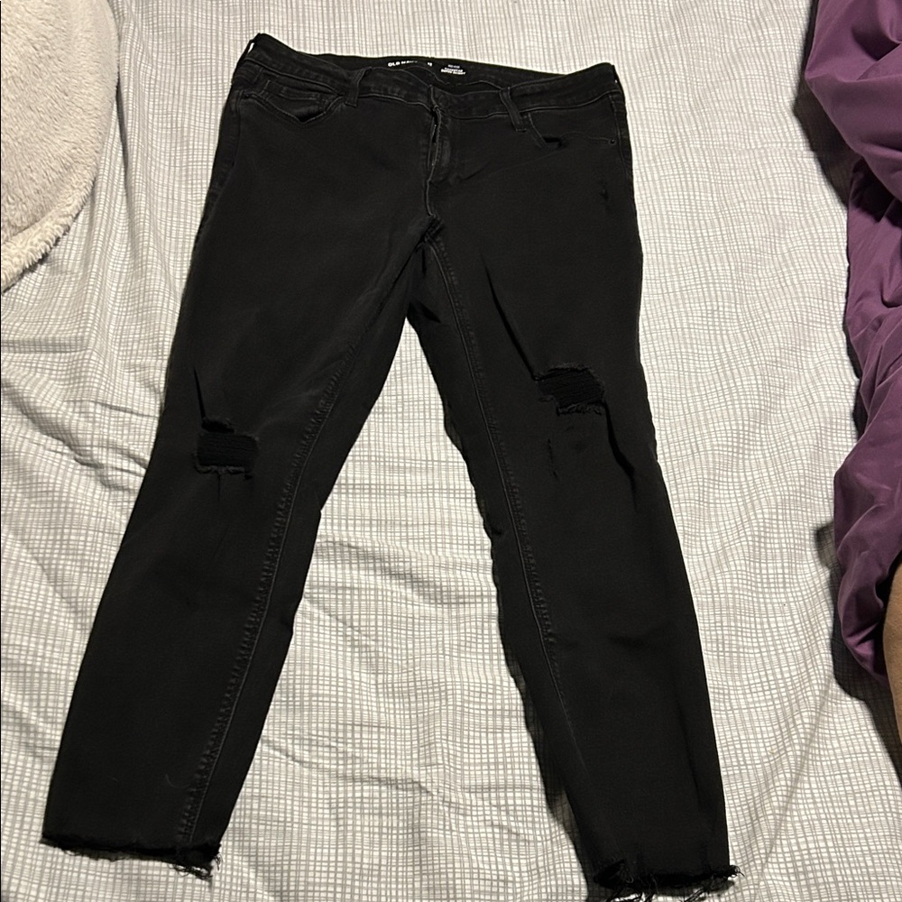 Old Navy Mid Rise Super Skinny Jeans